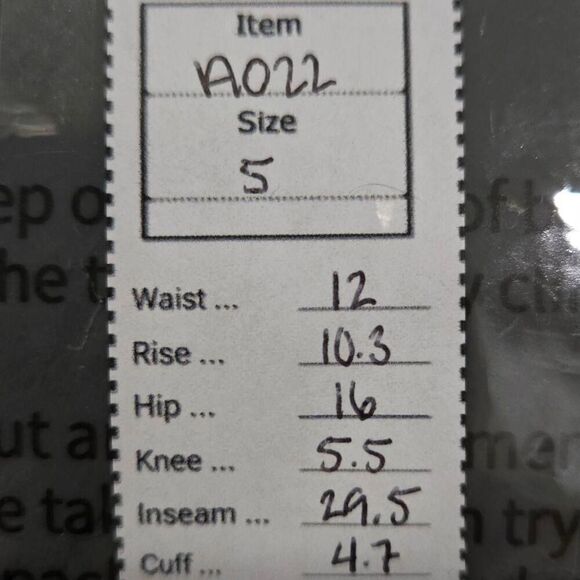 Fashion Nova Skinny Jeans(A022)-Size 5 for Women - Picture 9 of 9